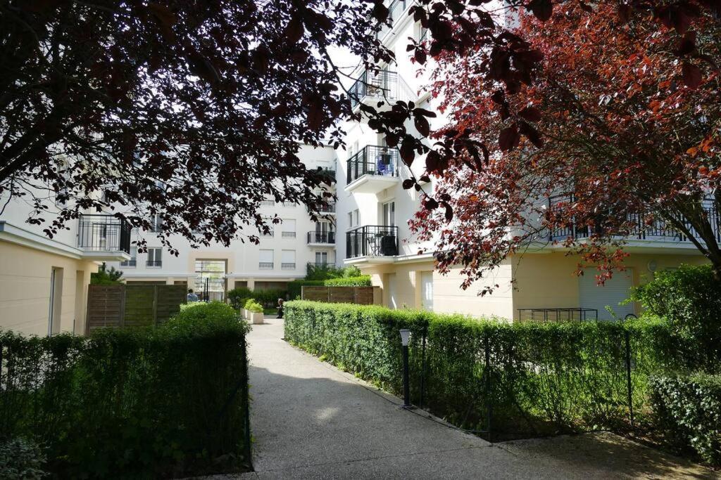 Disneyland Paris, Appartement 70M², Parking Prive 塞里斯 外观 照片
